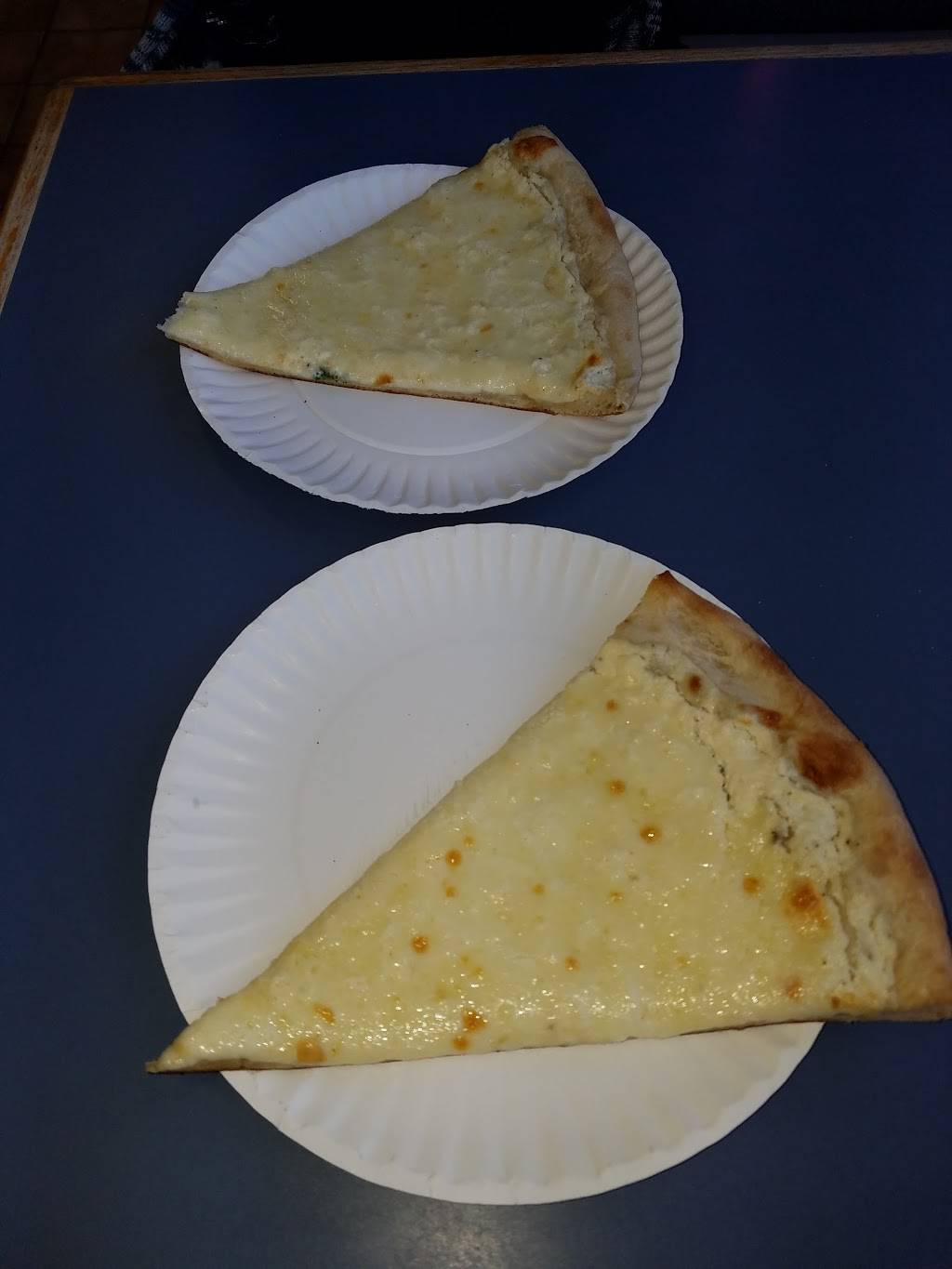 Vinnies Pizza and Subs | restaurant | 1817 NJ-35, Wall Township, NJ 07719, USA | 7324491339 OR +1 732-449-1339