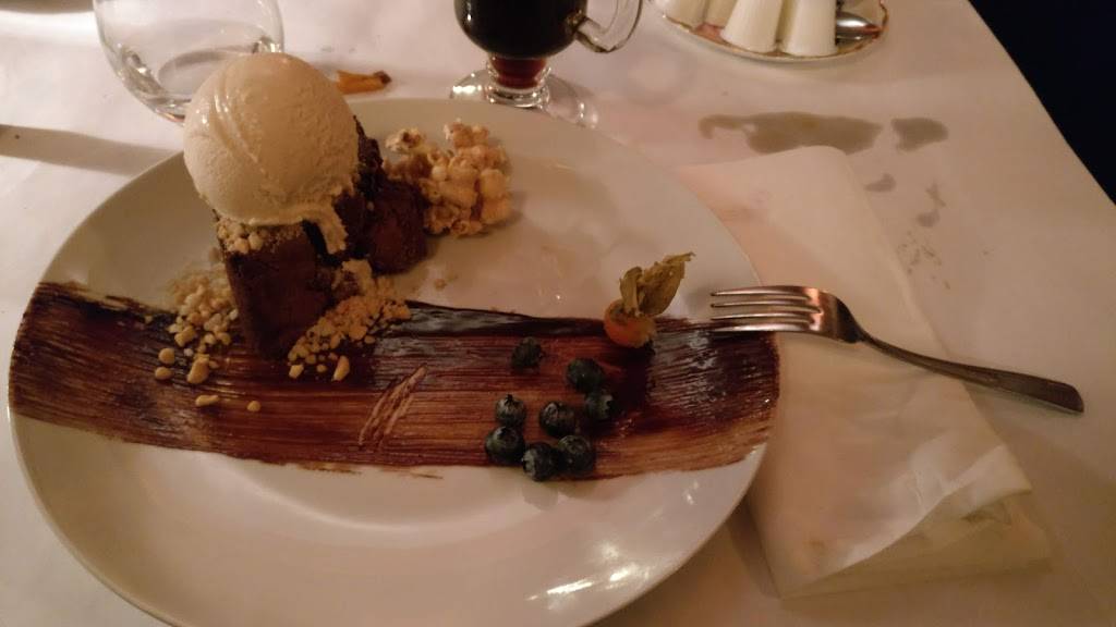 Bistro Louis-XIV aurait aimé... | restaurant | 1600 Rue de Montarville, Saint-Bruno-de-Montarville, QC J3V 3T7, Canada | 4507231249 OR +1 450-723-1249