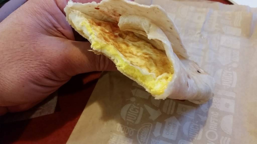 Jack in the Box | restaurant | 4228 N Figueroa St, Los Angeles, CA 90065, USA | 3232271710 OR +1 323-227-1710