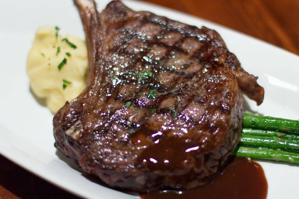 Cadillac Ranch | restaurant | 352 South Avenue, Bloomington, MN 55425, USA | 9528541004 OR +1 952-854-1004