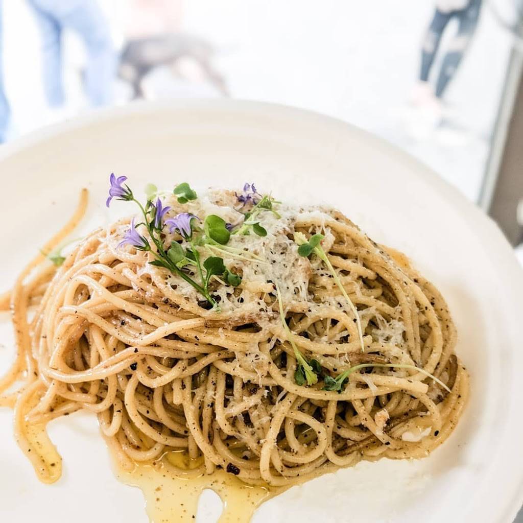 The Square Scullery | restaurant | 783 W Market St, Akron, OH 44303, USA | 3309839387 OR +1 330-983-9387