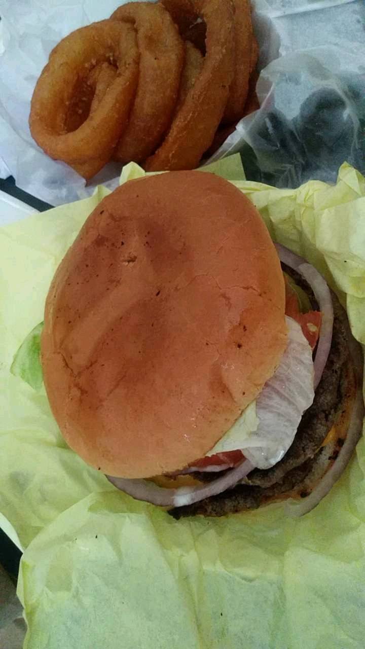 Blackjack Pizza | restaurant | 2120 N St Augustine Dr #100, Dallas, TX 75227, USA | 9723291414 OR +1 972-329-1414