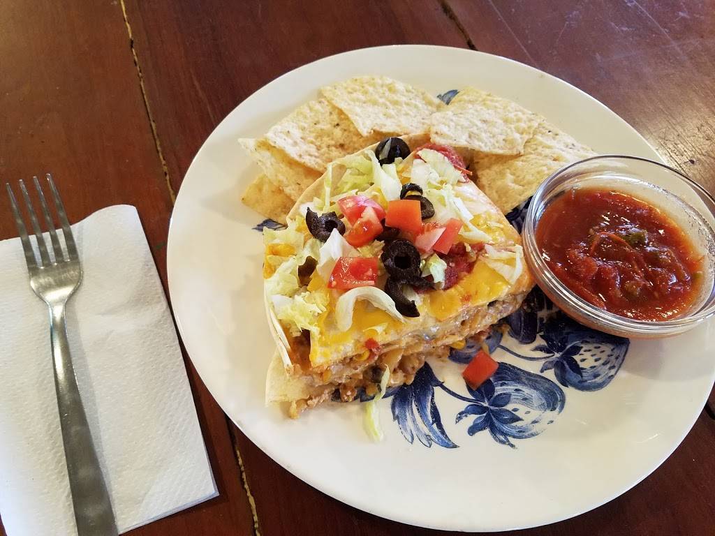 Highway 108 Lumberjack Cafe | restaurant | 9092 TN-108, Altamont, TN 37301, USA | 9316923000 OR +1 931-692-3000