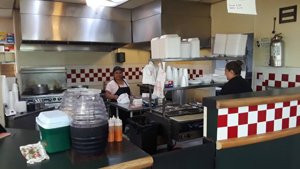 Taqueria Mercedez | restaurant | 877 Stemmons Fwy, Lewisville, TX 75067, USA | 4697633155 OR +1 469-763-3155