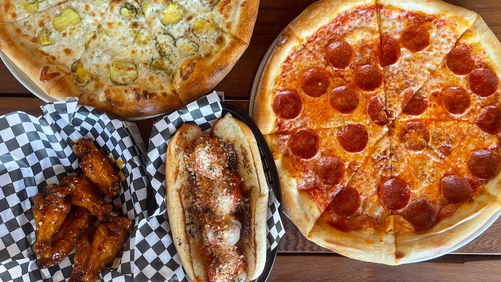 High Top Grub & Pub | restaurant | 609 S Jennings Ave, Fort Worth, TX 76104, USA | 4692638128 OR +1 469-263-8128