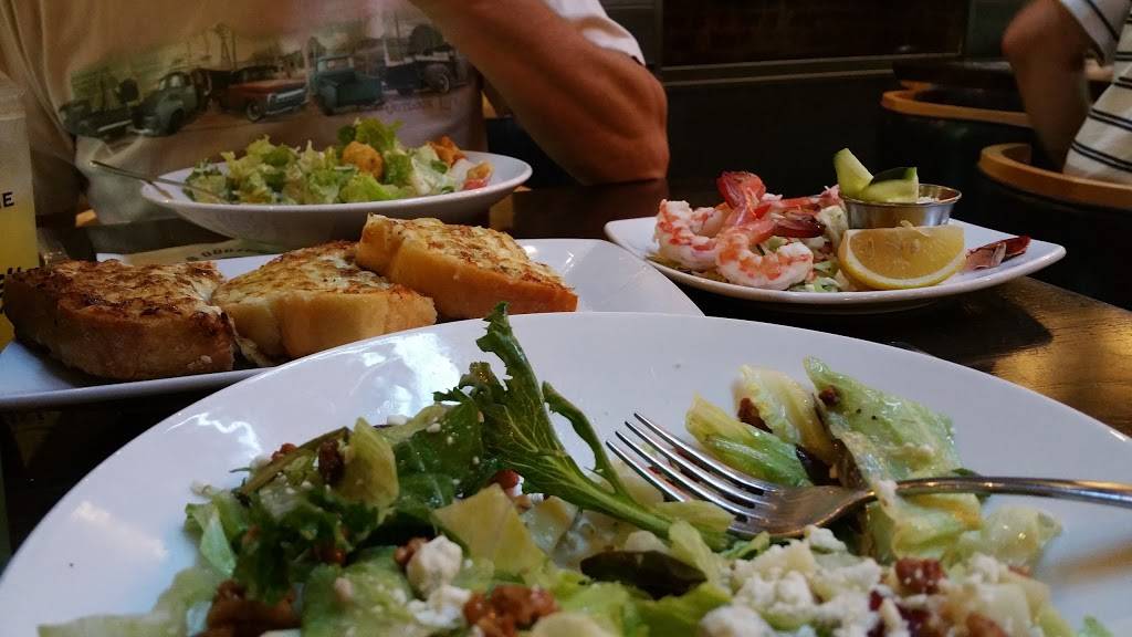 Brigantine | restaurant | 421 W Felicita Ave, Escondido, CA 92025, USA | 7607434718 OR +1 760-743-4718