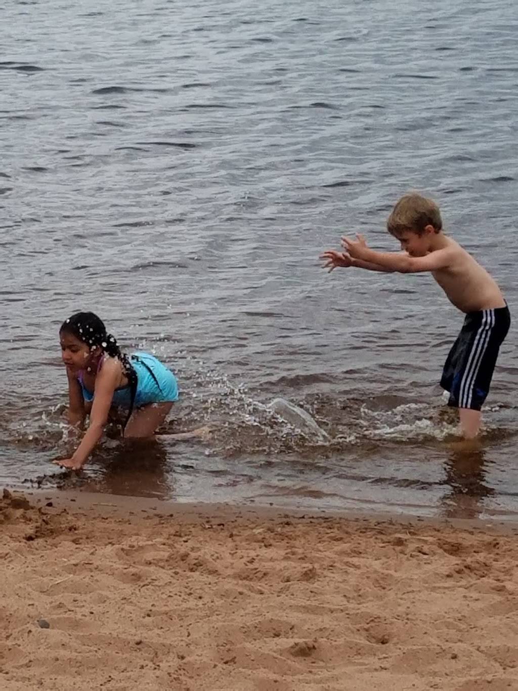 Dairy Queen | restaurant | 6896 S Lake Ave, Lake Nebagamon, WI 54849, USA | 7153742363 OR +1 715-374-2363