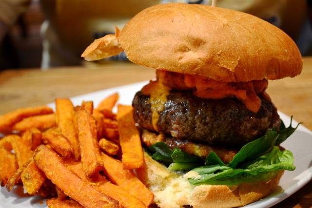 The Nook on Piedmont Park | restaurant | 1144 Piedmont Ave NE, Atlanta, GA 30309, USA | 4047459222 OR +1 404-745-9222