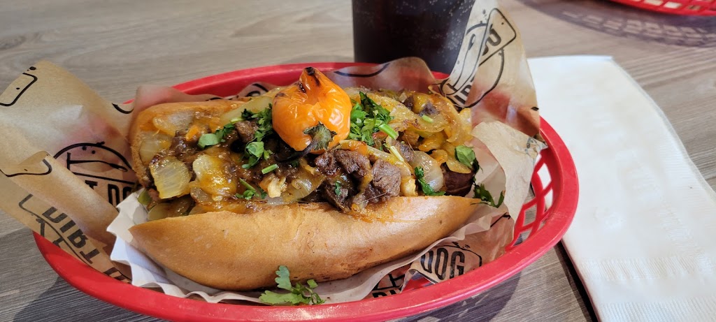 Dirt Dog- Sahara Ave | restaurant | 5105 E Sahara Ave unit 120, Las Vegas, NV 89142, USA | 7024763921 OR +1 702-476-3921