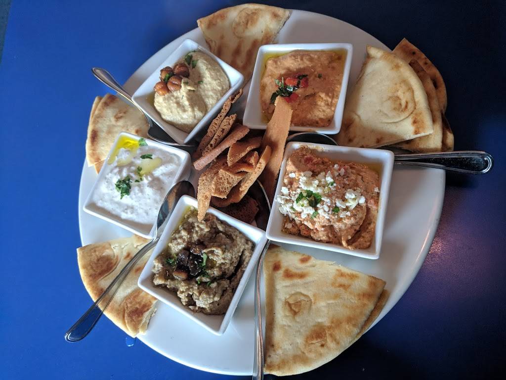 Yannis Greek Restaurant | restaurant | 7419 Greenwood Ave N, Seattle, WA 98103, USA | 2067836945 OR +1 206-783-6945