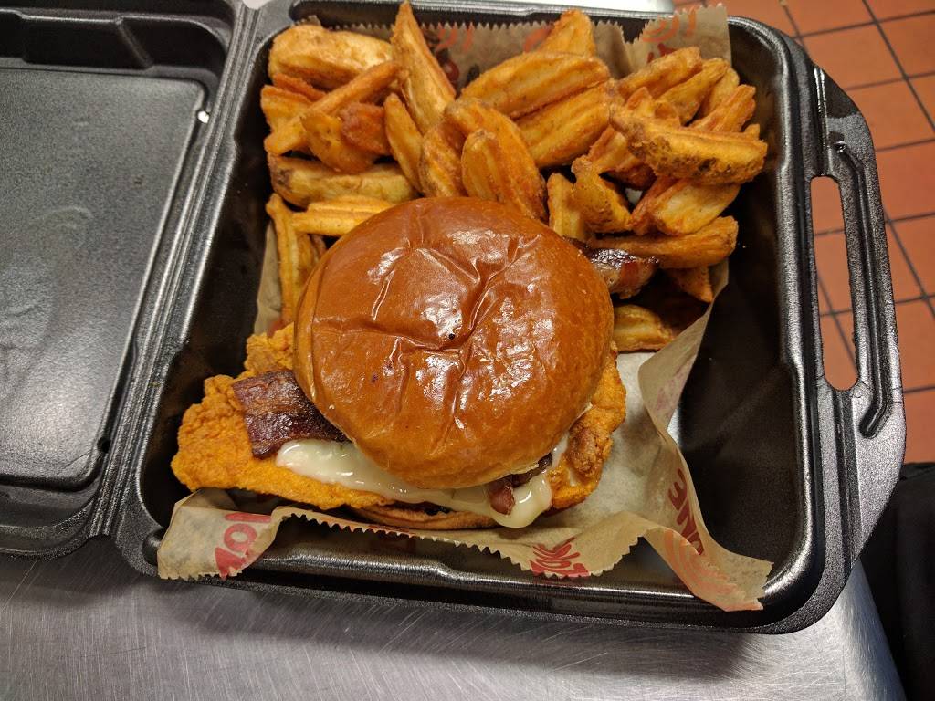 Wing Zone | restaurant | 1478 Burgaw Hwy, Jacksonville, NC 28540, USA | 9107951251 OR +1 910-795-1251