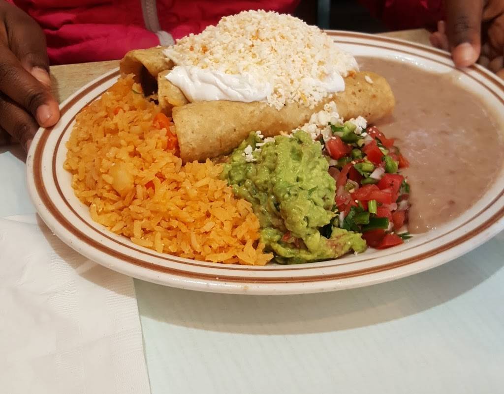 La Cecina Restaurant 2 | restaurant | 1536 W 18th St, Chicago, IL 60608, USA | 3126662539 OR +1 312-666-2539