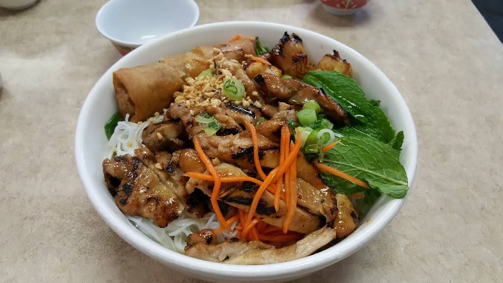 Pho An Hoa Noodle House | restaurant | 14391 Washington Ave, San Leandro, CA 94578, USA | 5103522728 OR +1 510-352-2728