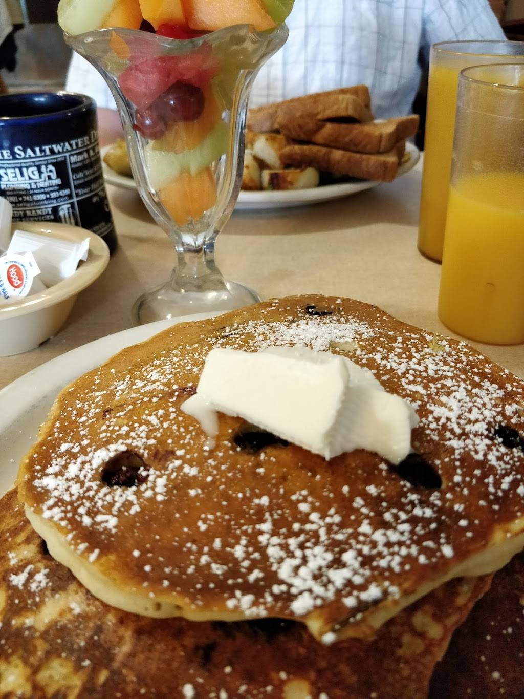 Saltwater Diner | restaurant | 512 Nantasket Ave, Hull, MA 02045, USA | 7819259099 OR +1 781-925-9099