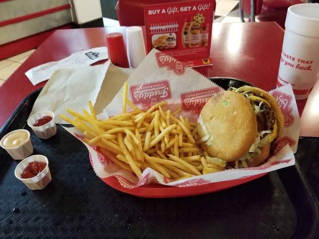 Freddys Frozen Custard & Steakburgers | restaurant | 707 Round Rock Ave, Round Rock, TX 78681, USA | 5123886552 OR +1 512-388-6552