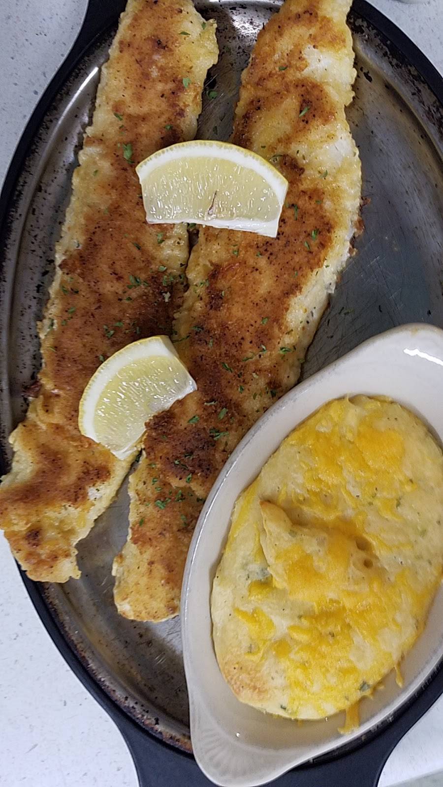 Loading Zone | restaurant | 2704 E Hamilton St, Wausau, WI 54403, USA | 7158459585 OR +1 715-845-9585