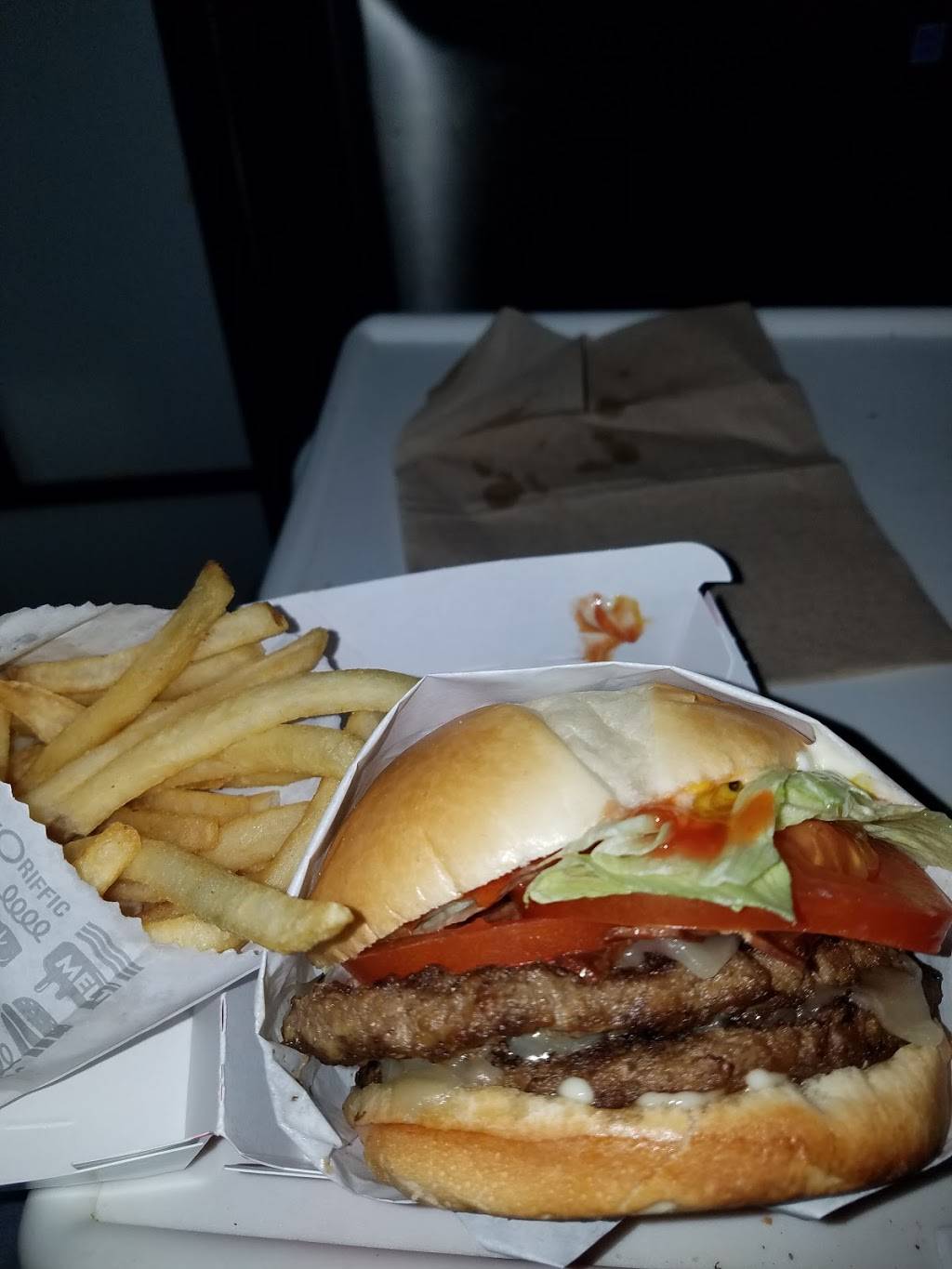 Jack in the Box | restaurant | 500 SE 105th Ave, Portland, OR 97216, USA | 5034081519 OR +1 503-408-1519