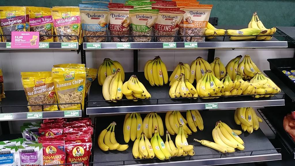 Braums Ice Cream & Burger Restaurant | restaurant | 1545 E 71st St, Tulsa, OK 74136, USA | 9184940331 OR +1 918-494-0331