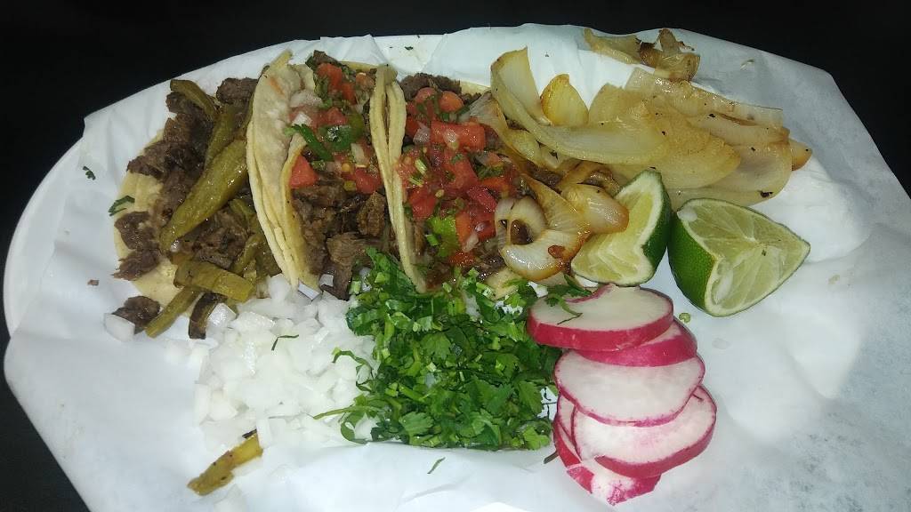 La Salsa Verde Taqueria | restaurant | 2728 Community Dr, Dallas, TX 75220, USA | 2143660999 OR +1 214-366-0999