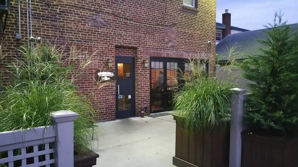 River Mill | restaurant | 100 Ocean Ave, Lynbrook, NY 11563, USA | 5165992700 OR +1 516-599-2700