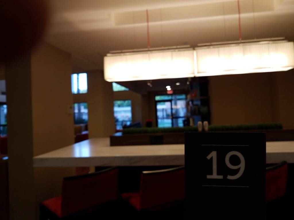 The Bistro – Eat. Drink. Connect.® | restaurant | 920 N 54th St, Chandler, AZ 85226, USA | 4807639500 OR +1 480-763-9500