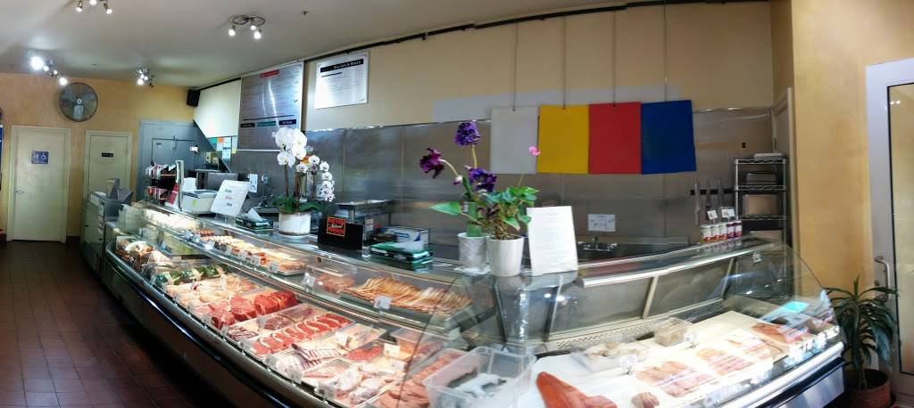 A K Meats | restaurant | 2346 Clement St, San Francisco, CA 94121, USA | 4159336328 OR +1 415-933-6328