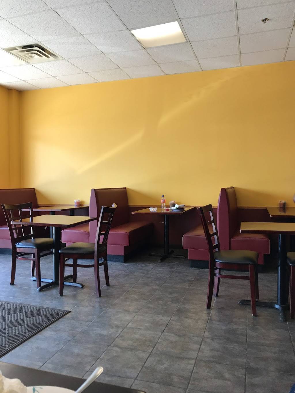 China Bistro | restaurant | 10968 E US Hwy 36, Avon, IN 46123, USA | 3172730898 OR +1 317-273-0898