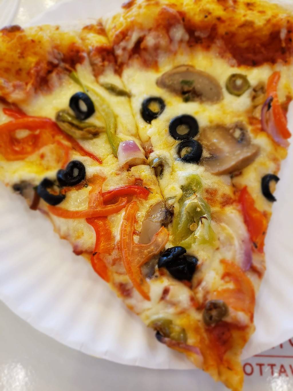 Sbarro | restaurant | 8555 Campeau Dr, Ottawa, ON K2T 0K5, Canada | 6138361043 OR +1 613-836-1043