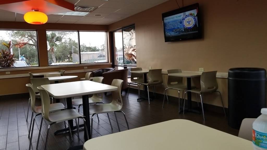 Dunkin | bakery | 31 S Lee St, LaBelle, FL 33935, USA | 8636741166 OR +1 863-674-1166