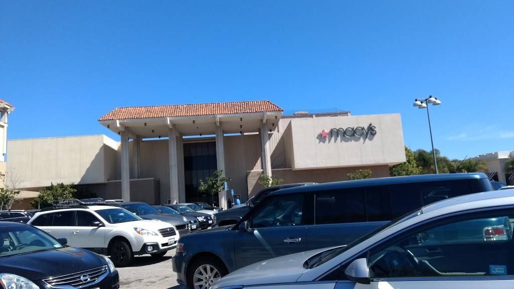 La Cumbre Plaza | shopping mall | 121 S Hope Ave, Santa Barbara, CA 93105, USA | 8056876458 OR +1 805-687-6458