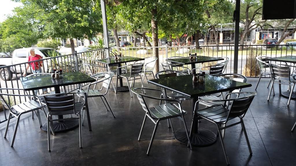 Mangieris Pizza Café | cafe | 2133 Lohmans Crossing Rd, Lakeway, TX 78734, USA | 5122630188 OR +1 512-263-0188