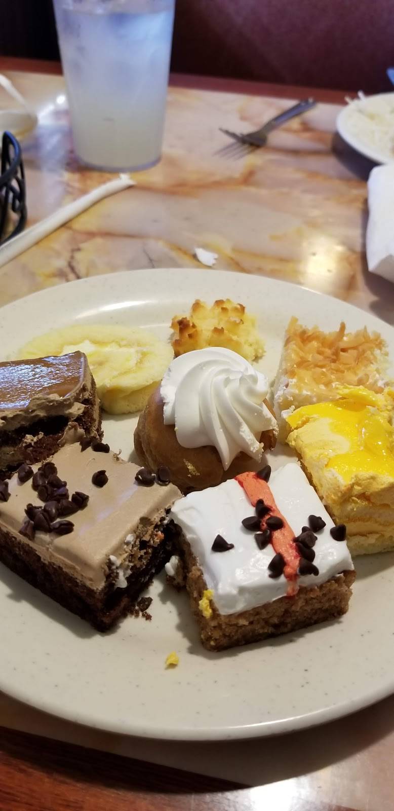 Buffet Palace | restaurant | 3202 I-30, Greenville, TX 75402, USA | 9034556888 OR +1 903-455-6888