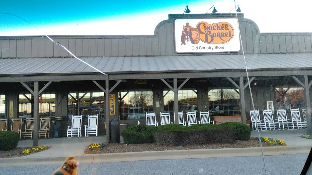 Cracker Barrel Old Country Store | restaurant | 1525 E Main St, Duncan, SC 29334, USA | 8644863699 OR +1 864-486-3699