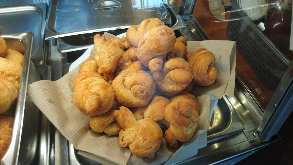 Spotlight Carribean Kitchen | restaurant | 130 Queens Plate Dr, Etobicoke, ON M9W 0B4, Canada | 4167407406 OR +1 416-740-7406