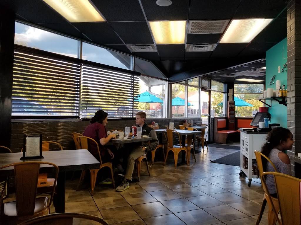 Mason-Dixon Cafe (Fredericksburg) | restaurant | 2100 Princess Anne St, Fredericksburg, VA 22401, USA | 5403711950 OR +1 540-371-1950