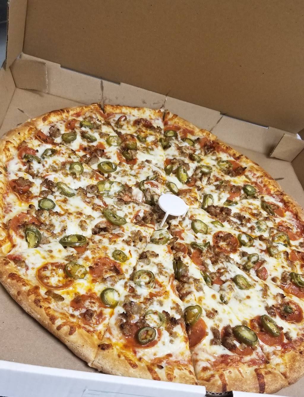 Olive Oils Pizzeria | restaurant | 552 Interstate Hwy 30 #301, Garland, TX 75043, USA | 9722269777 OR +1 972-226-9777