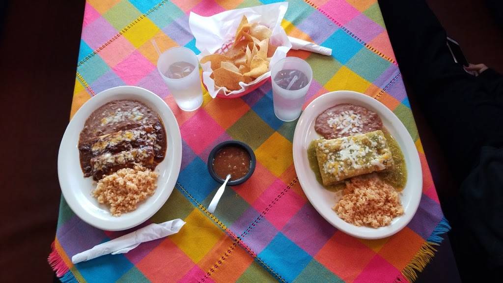 Auroras Cafe | restaurant | 303 N Story Rd, Irving, TX 75061, USA | 9725130371 OR +1 972-513-0371