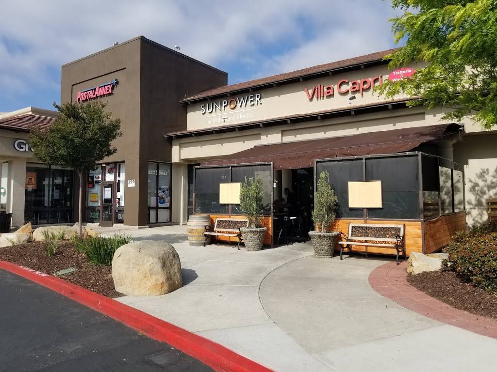 Twin Peaks | shopping mall | 14721-14905 Pomerado Rd, Poway, CA 92064, USA | 8588474600 OR +1 858-847-4600