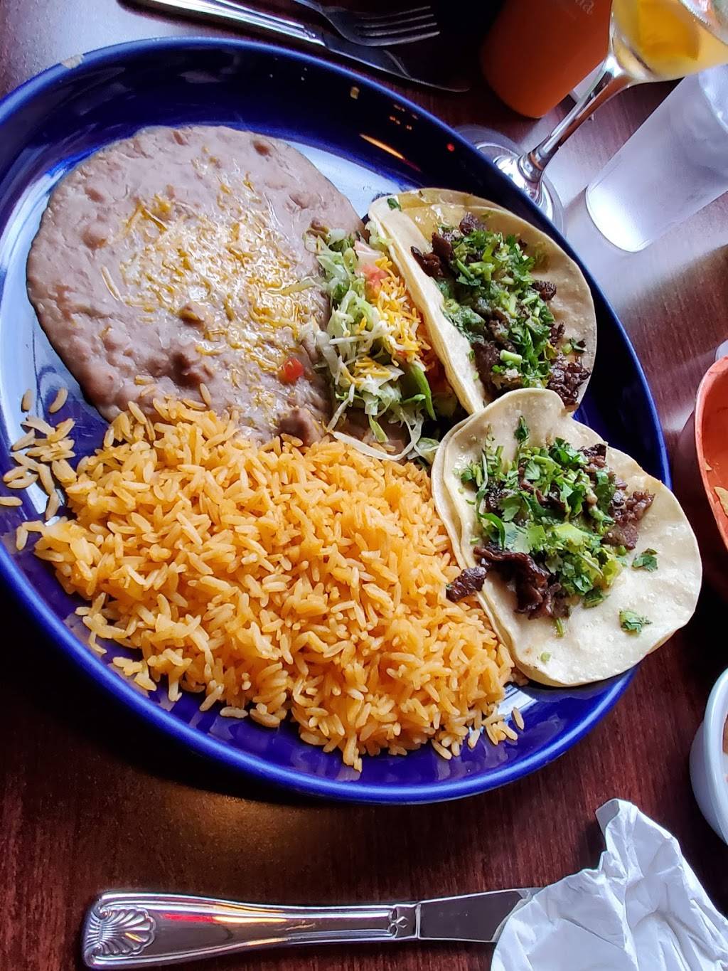 El Guadalajaras Mexican Restaurant | restaurant | 831 S 1st St, Shelton, WA 98584, USA | 3604261181 OR +1 360-426-1181