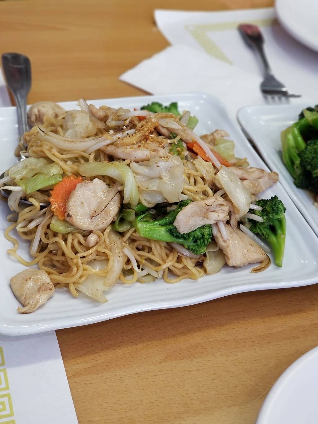 Orchid Thai | restaurant | 1634 Puente Ave, Baldwin Park, CA 91706, USA | 6269391188 OR +1 626-939-1188