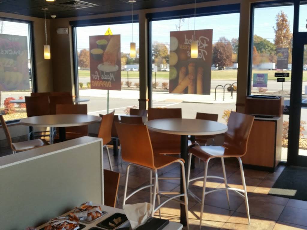 Taco Bell | meal takeaway | 1983 Whitten Rd, Memphis, TN 38133, USA | 9019370329 OR +1 901-937-0329