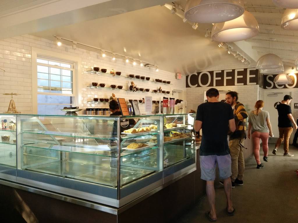 Brick & Bell Cafe - La Jolla Shores | cafe | 2216 Avenida De La Playa, La Jolla, CA 92037, USA | 8583331673 OR +1 858-333-1673