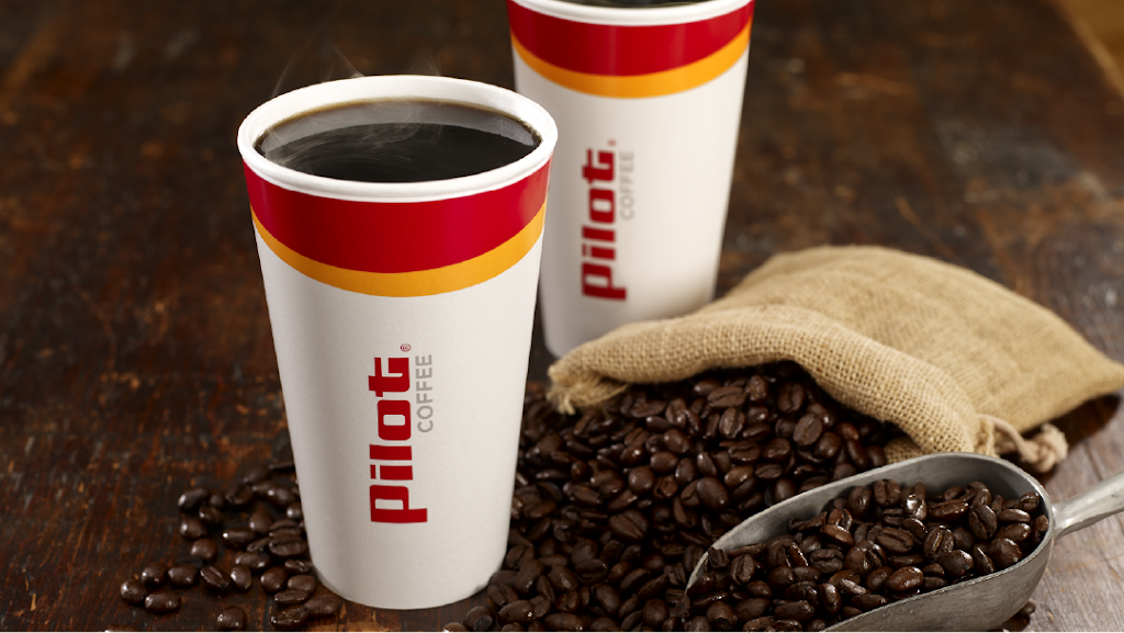 Pilot Travel Center | restaurant | 3600 Interchange Rd, Columbus, OH 43204, USA | 6143089195 OR +1 614-308-9195