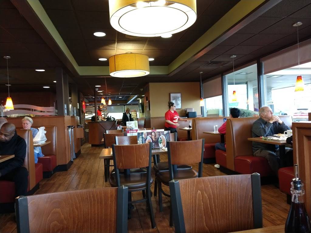 Dennys | restaurant | 4610 Genesee St, Cheektowaga, NY 14225, USA | 7166319297 OR +1 716-631-9297