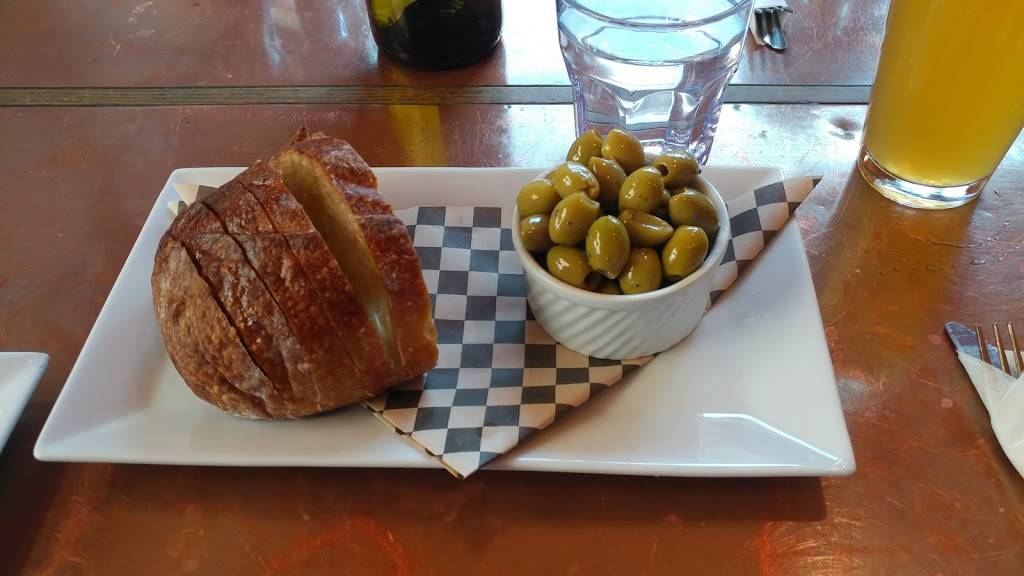 Hey Neighbor Pizza House | restaurant | 1621 E 19th Ave, Eugene, OR 97403, USA | 5415059302 OR +1 541-505-9302