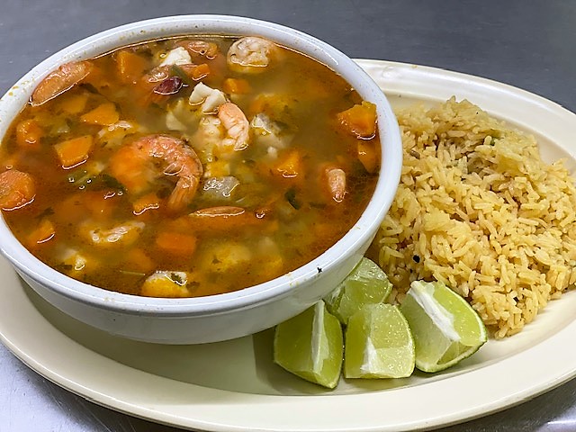 Elsitas Cocina Nortena | restaurant | 4626 N McCarty St, Houston, TX 77013, USA | 7136736801 OR +1 713-673-6801