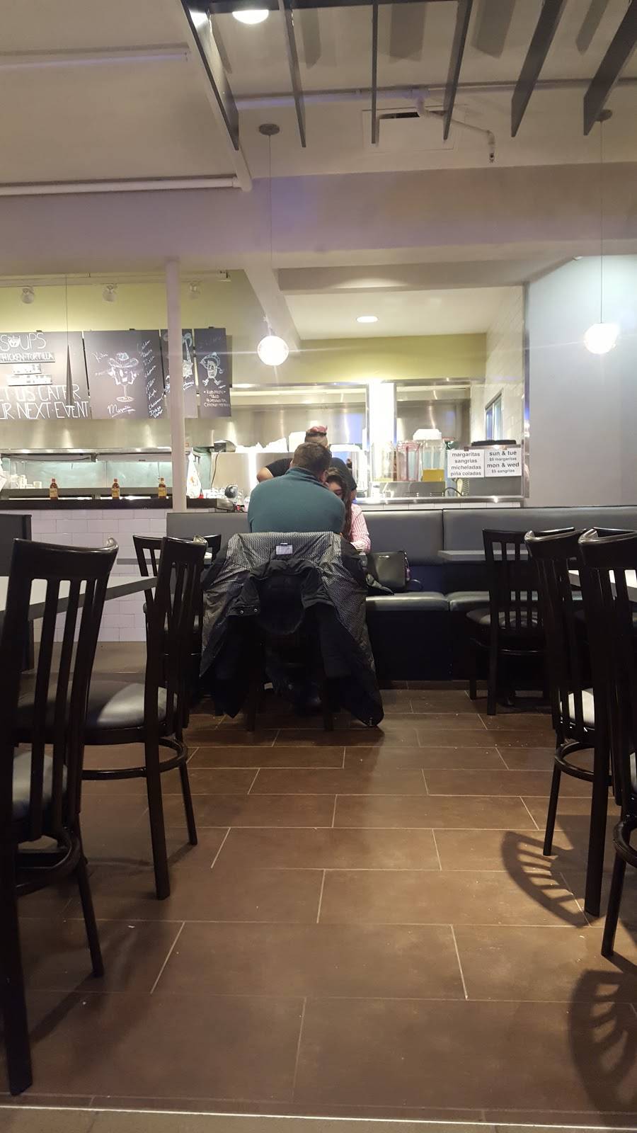 Tacos El Norte Lake Bluff | restaurant | 305 Waukegan Rd, Lake Bluff, IL 60044, USA | 2248805141 OR +1 224-880-5141