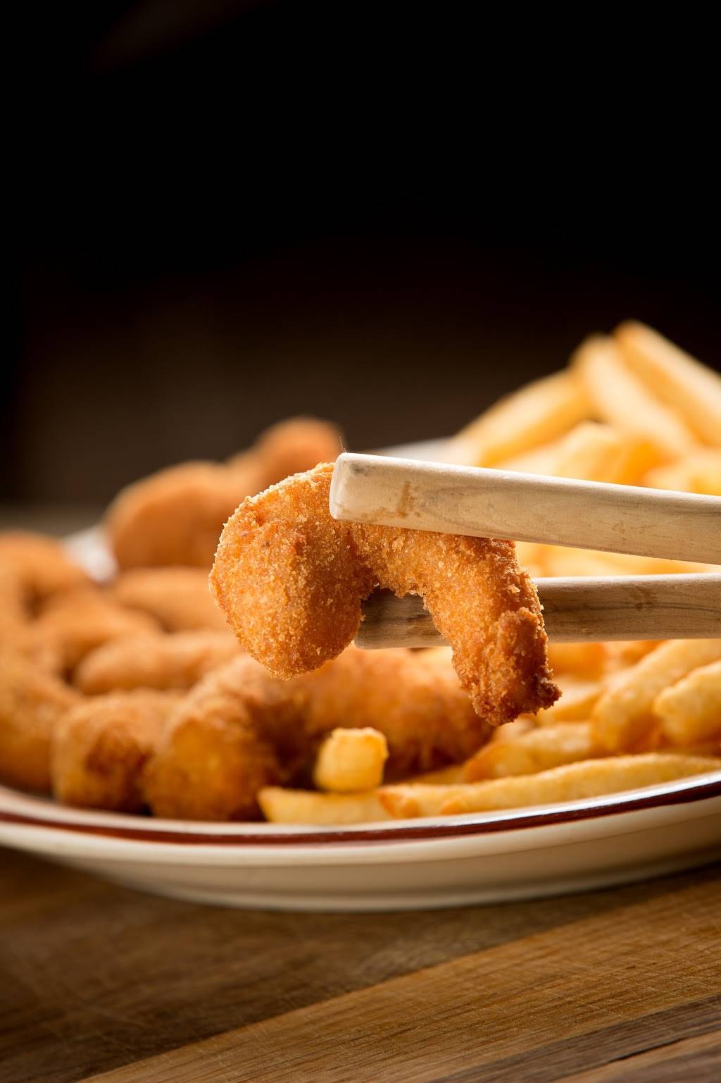 Johnsons Door County Fish | restaurant | 908 E Roosevelt Rd, Lombard, IL 60148, USA | 6306296520 OR +1 630-629-6520