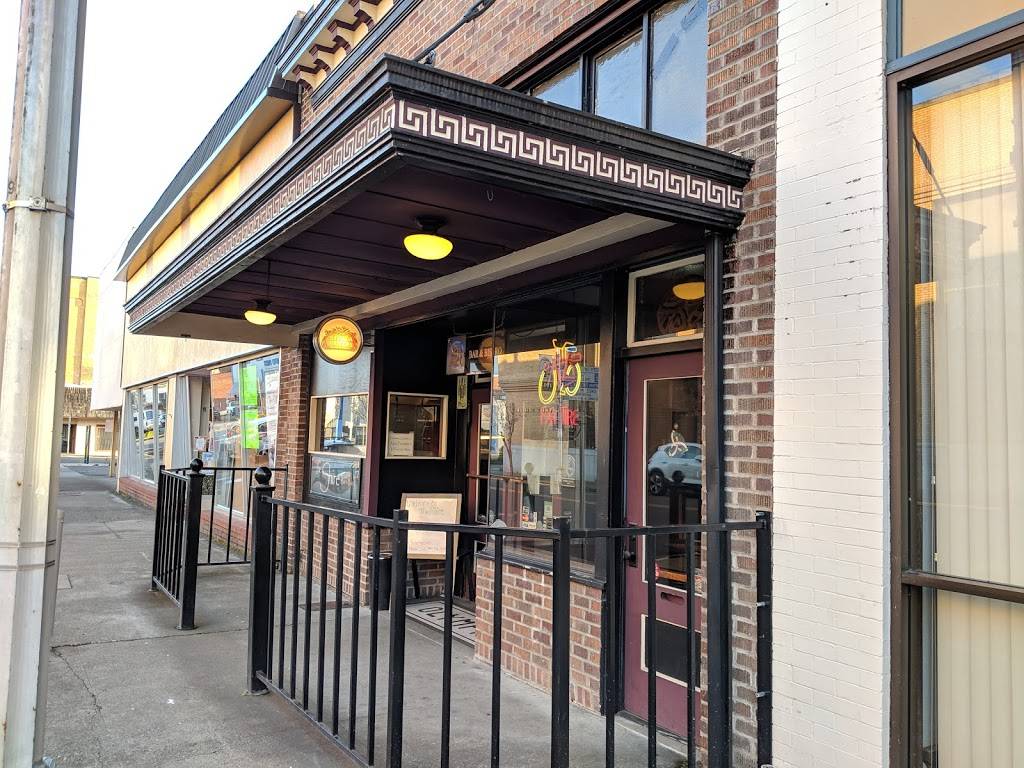 The Shire Bar & Bistro | restaurant | 465 NW Chehalis Ave, Chehalis, WA 98532, USA | 3607483720 OR +1 360-748-3720