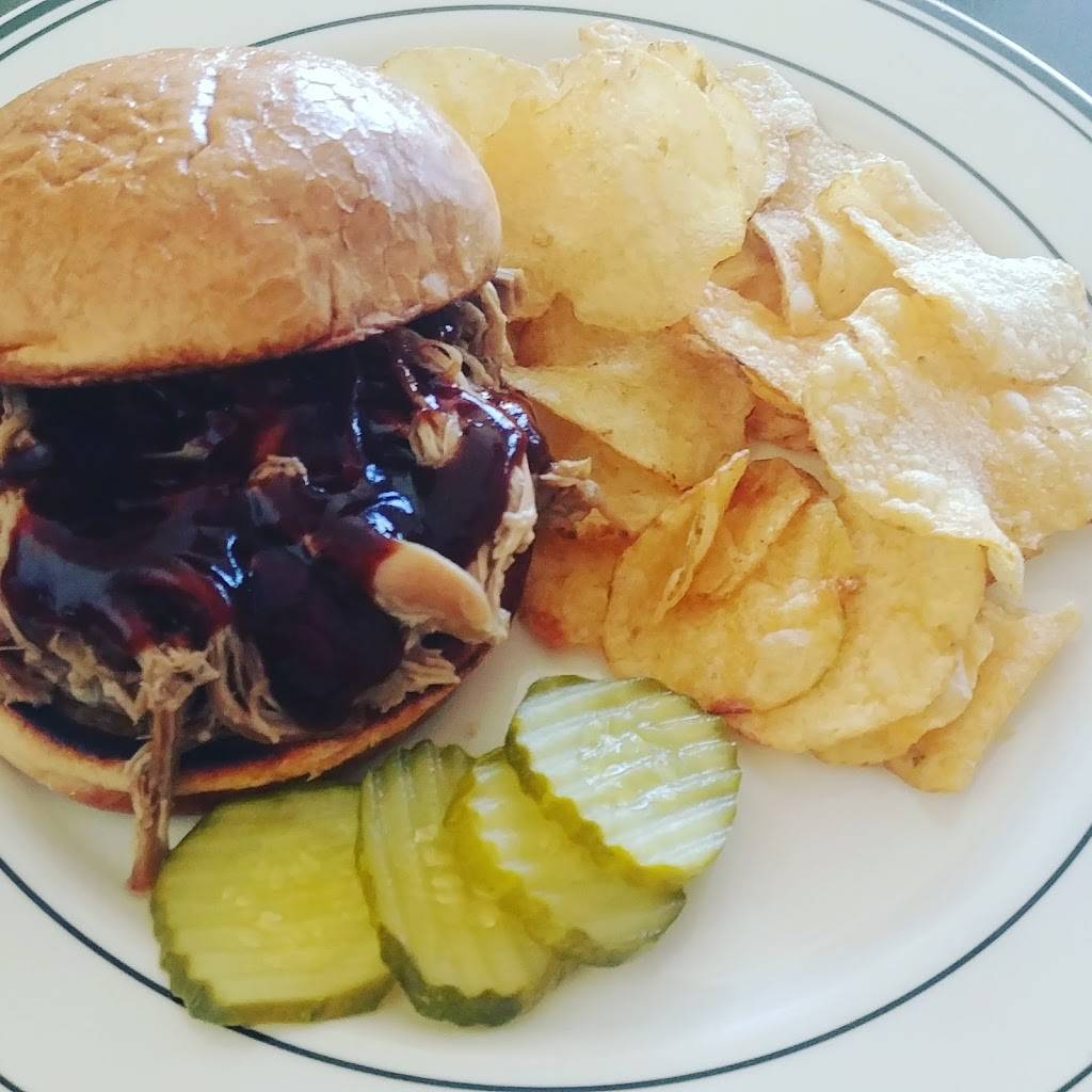 R & R Family Kitchen. Tucsons Premier Bar-B-Que and Catering Co | restaurant | 7230 E 22nd St, Tucson, AZ 85710, USA | 5202589994 OR +1 520-258-9994